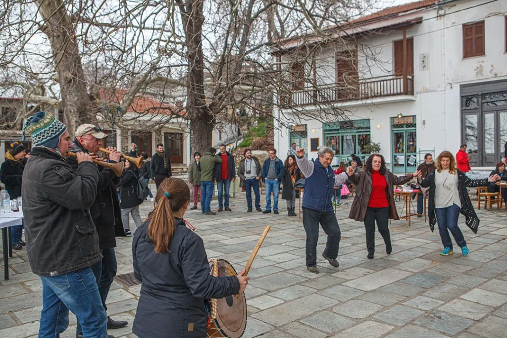 Αποκριάτικο γλέντι στον Άγιο Λαυρέντιο