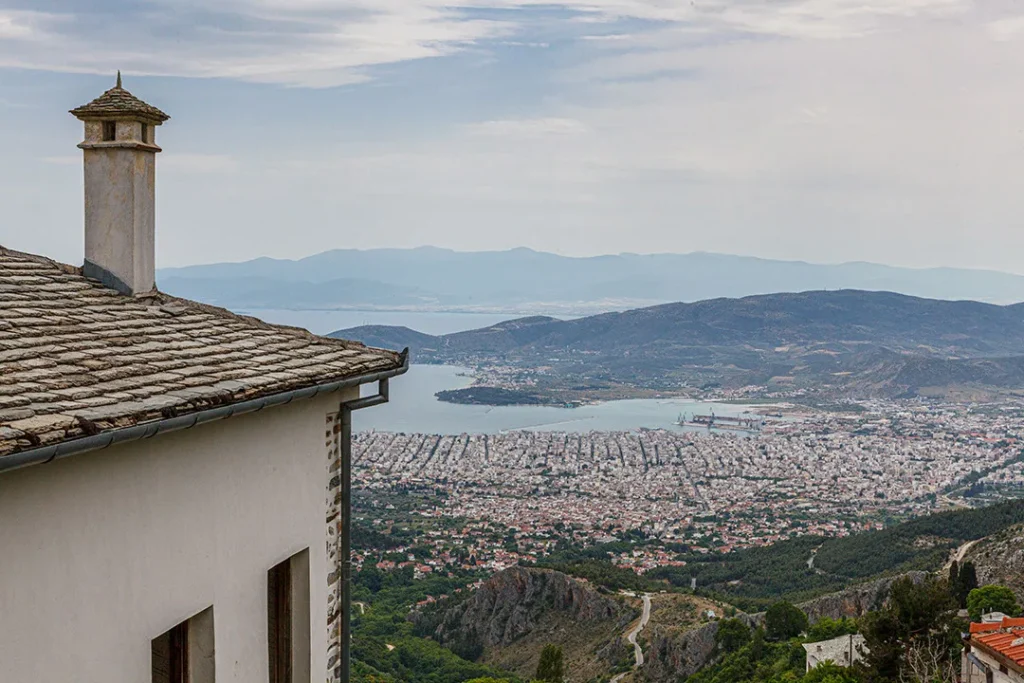 άποψη του Βόλου από την Μακρινίτσα