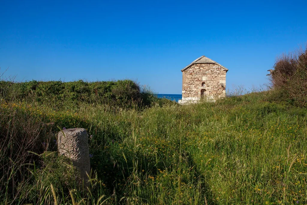 παραλία Θεοτόκος